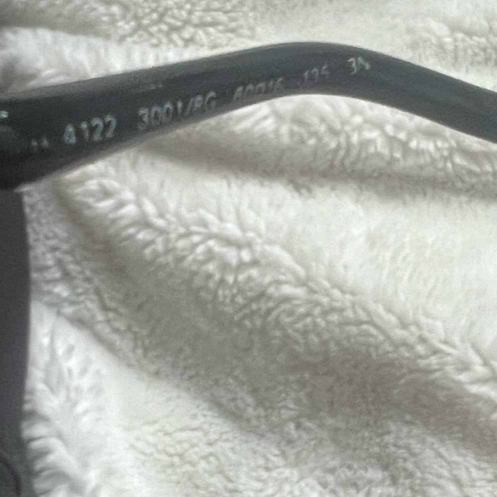 Burberry Sunglasses - Picture 4 of 6